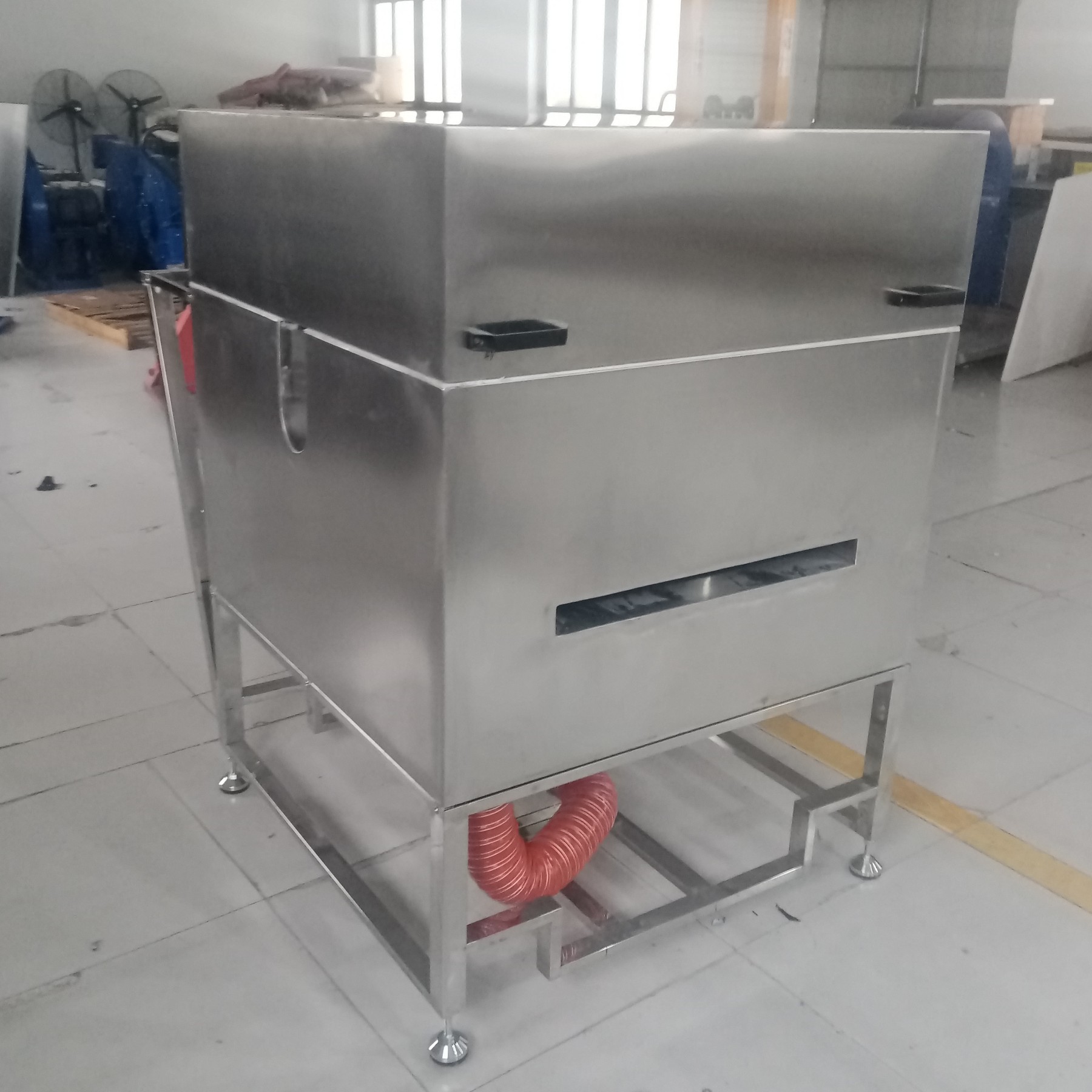 烘箱 / 烘干箱后侧结构与风管接口参考